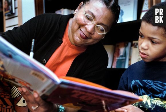 Autora, professora e ativista, bell hooks ajudou a moldar o feminismo atual