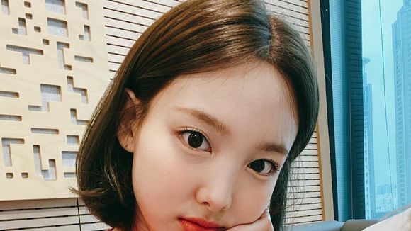 Descubra por que as selfies da Nayeon irritam o TWICE