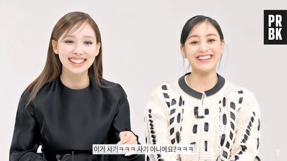 Nayeon e Jihyo, do TWICE, se divertem em entrevista à Y Magazine