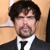 Peter Dinklage aponta capacitismo em live-action de "Branca de Neve". Ator com nanismo afirma que não faz sentido Disney continuar contando essa história problemática