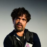 Peter Dinklage critica capacitismo em novo live-action de "Branca de Neve". Entenda!