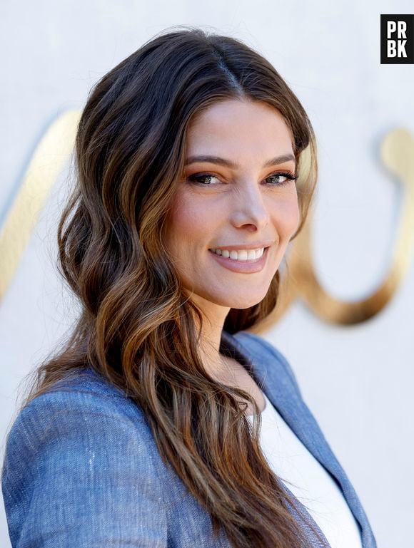 Ashley Greene, de "Crepúsculo", está surpresa que nenhum novo projeto envolvendo o universo dos filmes tenha acontecido