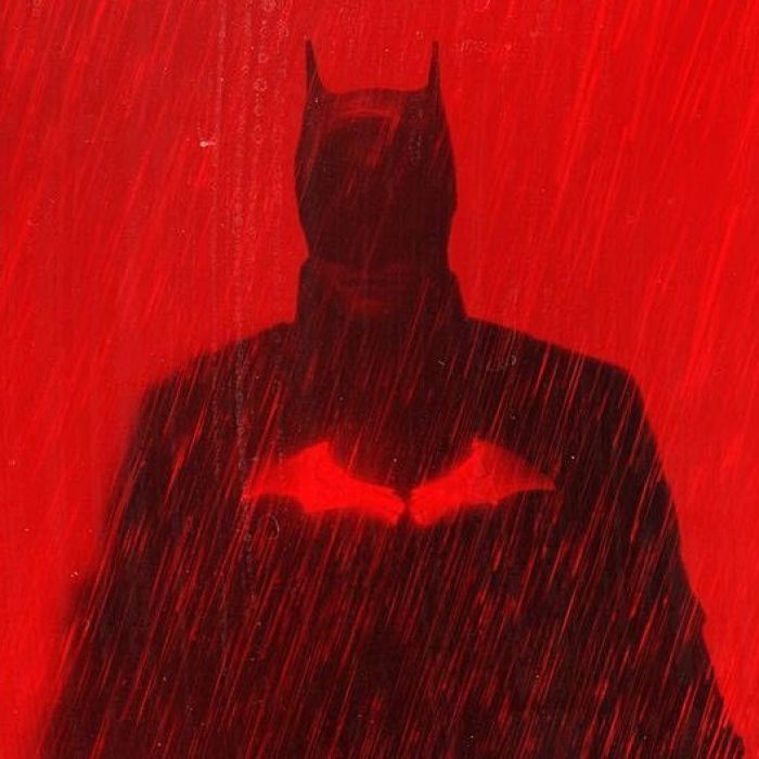 Em cena deletada de &quot;Batman&quot;, Coringa (Barry Keoghan) aparece com rosto deformado, cheio de cicatrizes, sem cabelo e dando sua risada maléfica característica