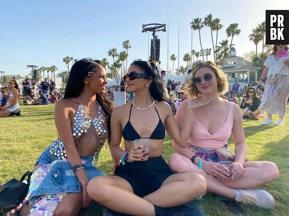 Elenco de "Riverdale" deixou a pele à mostra no Coachella