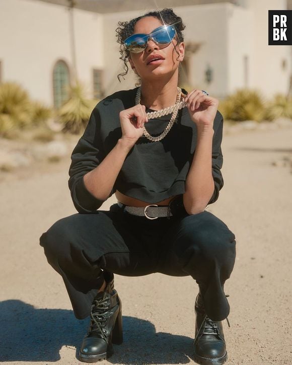 Coachella: no 1º dia, Any Gabrielly foi com look all black