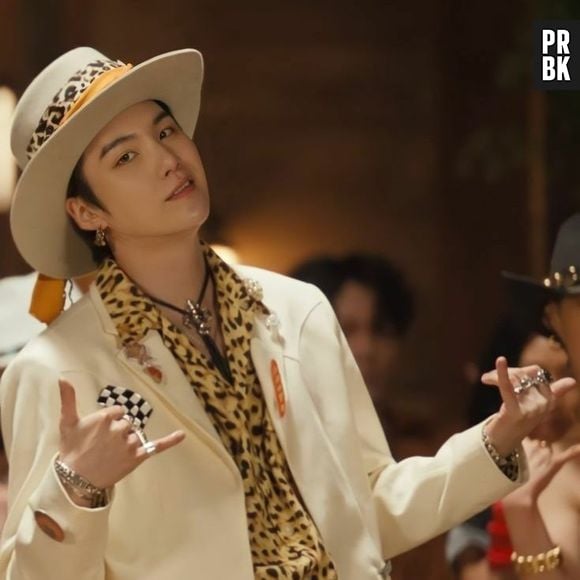 Suga, do BTS, arrasou com fantasia de cowboy em "That That"