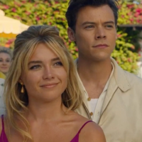 "Don't Worry Darling" mostra Harry Styles em trailer perturbador. Assista!