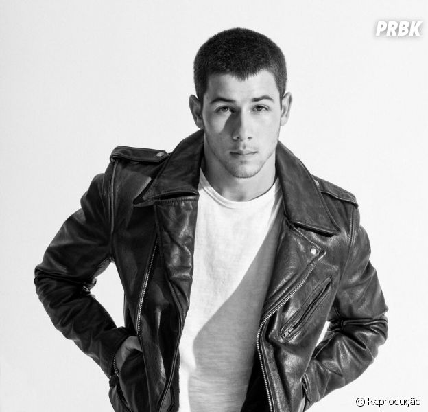 Nick Jonas fará turnê solo em 2015