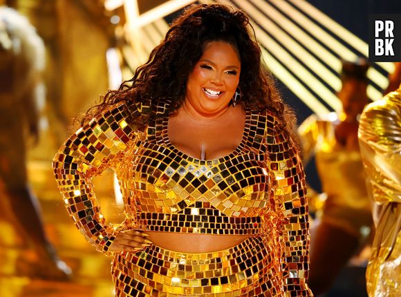 BET Awards 2022: Lizzo apresentou "About Damn Time" no palco