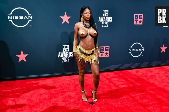 BET Awards 2022: looks ousados marcaram presença