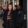 Millie Bobby Brown: saltos ajudam a deixar o resultado mais formal