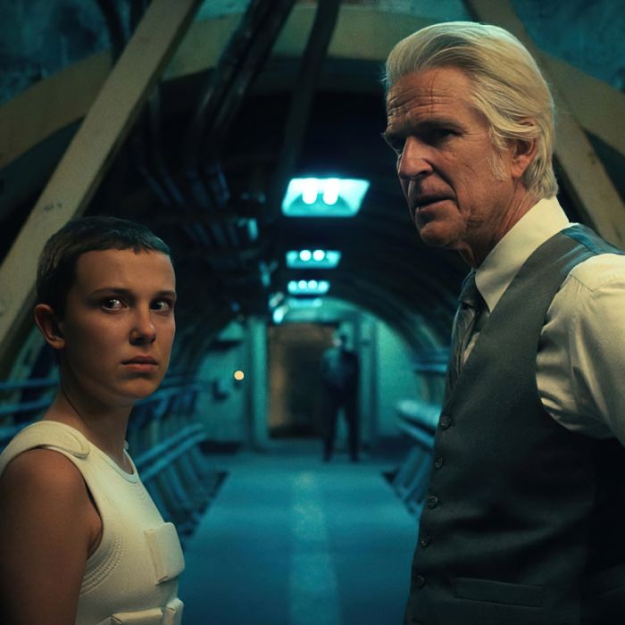 Cena de Millie Bobby Brow com Papa ( Matthew Modine ) em &quot;Stranger Things&quot; remete abuso da atriz