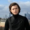 Tom Holland quer que seguidores se informem sobre saúde mental