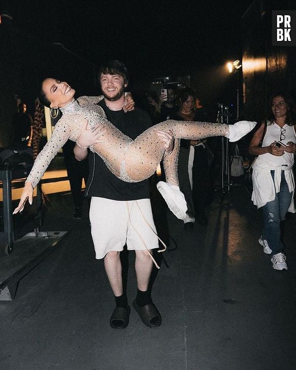 Murda Beatz aprovou novo cabelo de Anitta e cantora brincou: "Tá apaixonado"