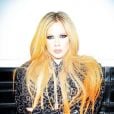 Avril Lavigne diz que era "inocente e ingênua" no começo da carreira