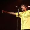 Louis Tomlinson anunciou novo álbum nesta quarta-feira (31)