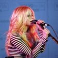 Se o show da Avril Lavigne no Rock in Rio seguir a setlist das suas apresentações mais recentes, iremos escutá-la cantando "What The Hell", música que marcou uma geração