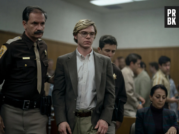 "Dahmer: Um Canibal Americano" é estrelada por Evan Peters