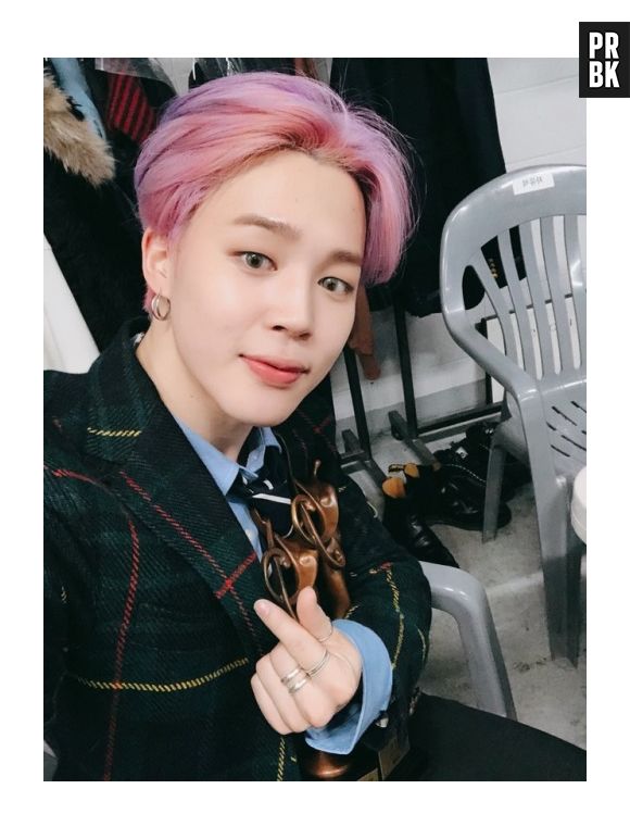 BTS: Jimin já teve cabelo roxo e rosa, bem romântico