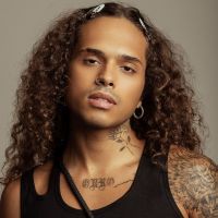 Vitão desmente romance com rapaz e suposta conversa vazada: "Fake"
