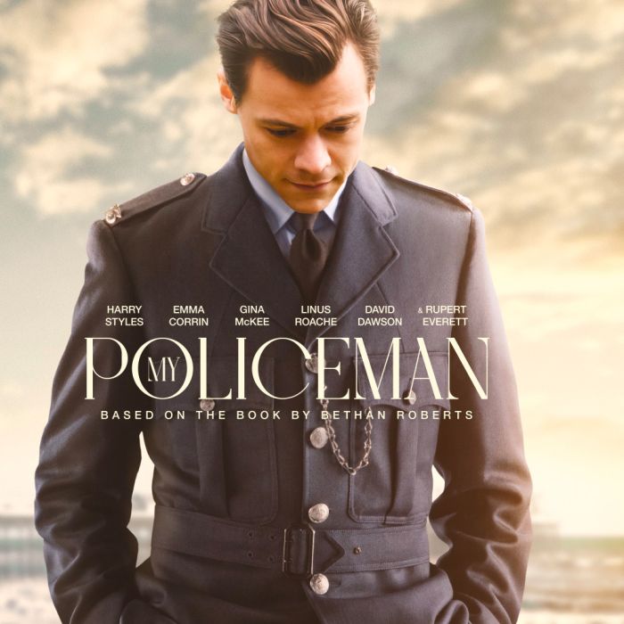  &quot;My Policeman&quot; é adaptação do livro de Bethan Roberts que está à venda em livrarias 