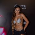 TikTok Awards 2022: Vanessa Lopes apostou em peça brilhosa para montar look