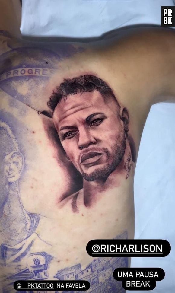 Richarlison fez homenagem a Neymar com nova tatuagem