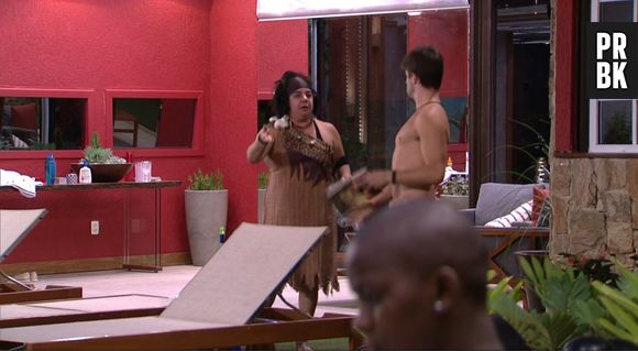 No "BBB15", Mariza começou a chorar no meio da discussão com Rafael