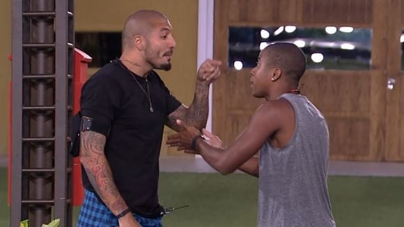 No "BBB15": Barraco entre Fernando e Luan após eliminação de Marco é o destaque da noite!