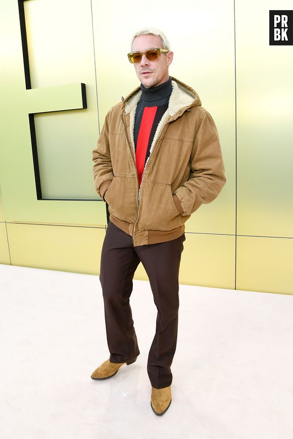 Diplo participa do Versace FW23 Show no Pacific Design Center em 09 de março de 2023 em West Hollywood, Califórnia.