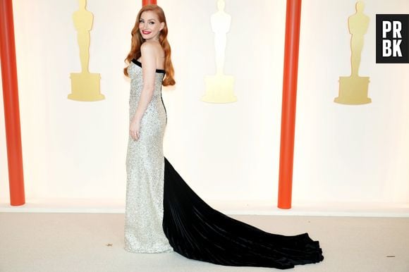 Jessica Chastain e mais famosas no tapete vermelho do Oscar 2023