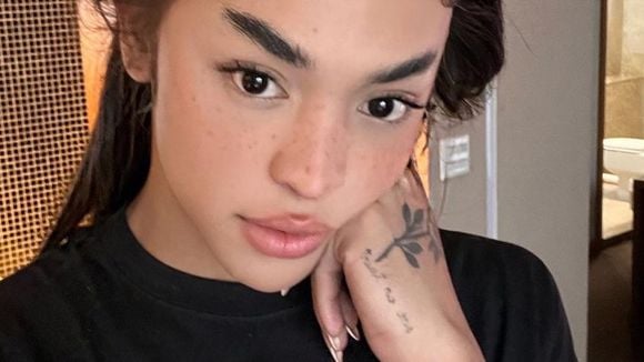 Pabllo Vittar é acusada asian fishing em nova foto e web não perdoa: "Quem é essa idol?"