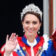 Brasileira aborda Kate Middleton em Londres, tira selfie com ela e viraliza no mundo. Veja o momento