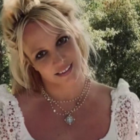 Não é a Britney Spears? Fãs levantam provas assustadoras de que alguém está usando filtro e se passando por ela na web