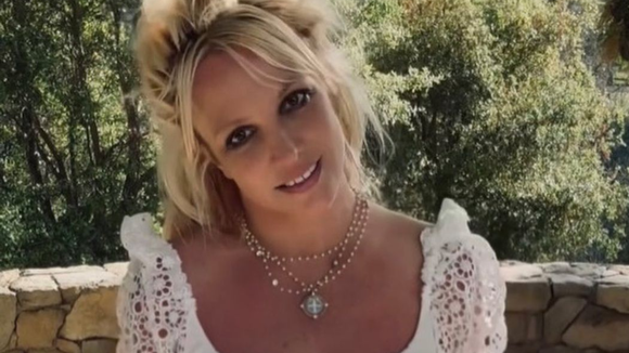 Não é a Britney Spears? Fãs levantam provas assustadoras de que alguém está usando filtro e se passando por ela na web