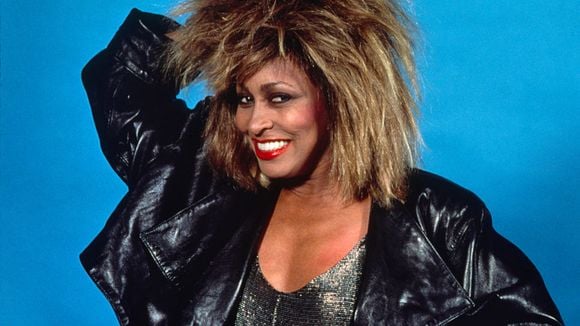 Tina Turner morre aos 83 anos. Relembre momentos marcantes na carreira da rainha do rock!