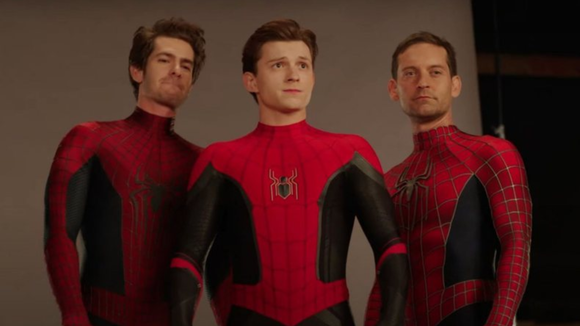 Tom Holland, Andrew Garfield e Tobey Maguire têm um grupo no WhatsApp com um nome que você jamais poderia imaginar!