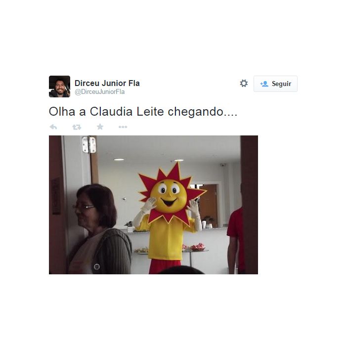  Fantasia de Claudia Leitte lembra muito o mascote da loja de brinquedos RiHappy 