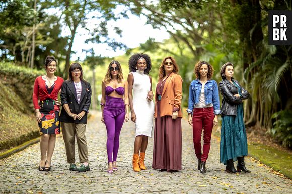 Primeira foto do elenco de "Elas por Elas" foi revelada