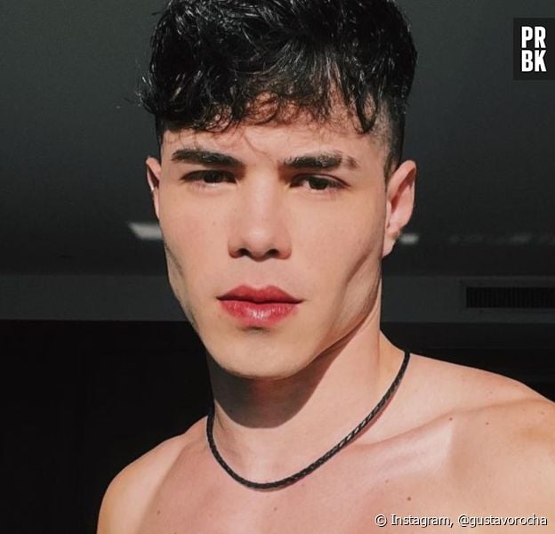 Gustavo Rocha postou foto do seu corpo e mostra mudança física em um ano