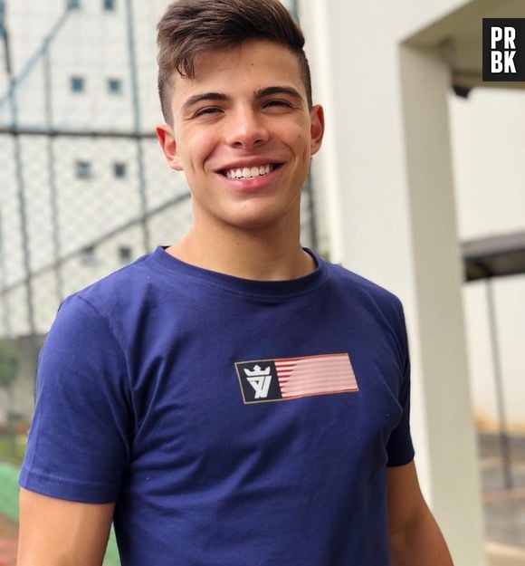  Thomaz Costa, ex-namorado da artista, se posicionou contra ela