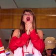 Taylor Swift assistiu jogo de Travis Kelce ao lado da mãe do jogador
