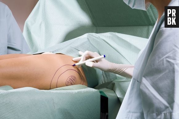 Com o calor se aproximando, muitas pessoas acabam ficando ansiosas para exibir a melhora do corpo e à busca por visual mais atraente na praia e na piscina