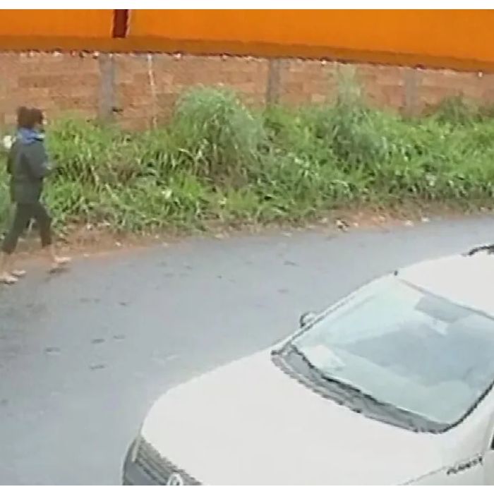 Câmeras de segurança mostram Amélia Vitória andando na rua antes de desaparecer