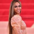 Beyoncé já usou look Peach Fuzz, a cor do ano 2024!