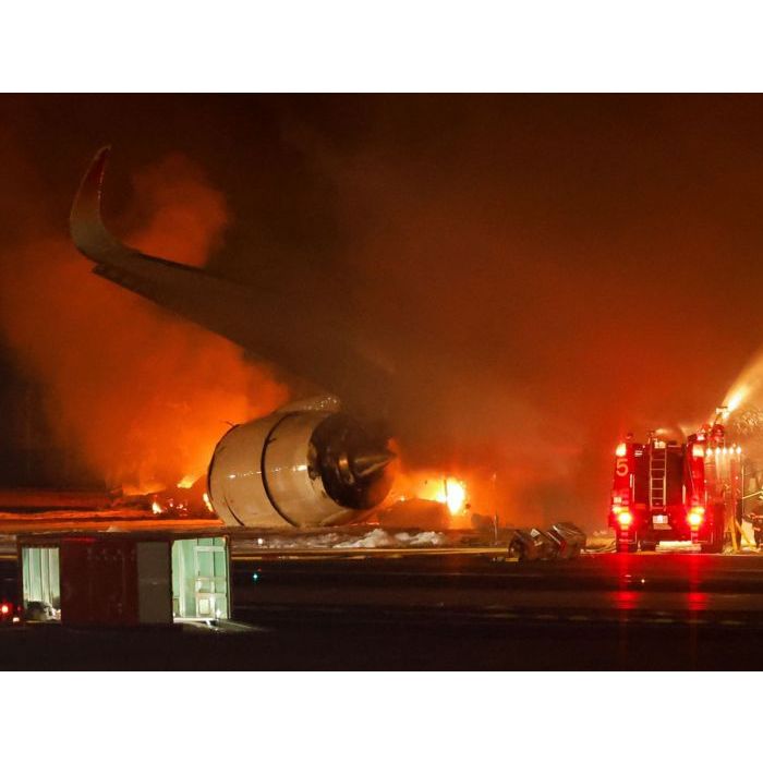5 dos 6 passageiros do avião da Guarda Costeira do Japão morreram após colisão no aeroporto