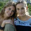O casal gay Clara (Paula Picarelli) e Rafaela (Alinne Moraes) enfrentaram muitas dificuldades para ficar junto em "Mulheres Apaixonadas"