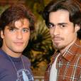  J&uacute;nior (Bruno Gagliasso) e Zeca (Erom Cordeiro) deram o que falar no ano de 2005 na novela "Am&eacute;rica", da Globo 