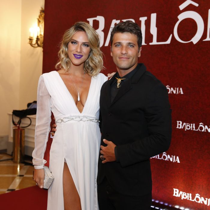 Giovanna Ewbank e Bruno Gagliasso esbanjaram beleza na festa de &quot;Babilônia&quot;