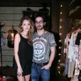  Isabelle Drummond e Fiuk prestigiaram o lan&ccedil;amento de uma nova linha de roupas em uma loja em S&atilde;o Paulo, na noite de quarta-feira (11) 
